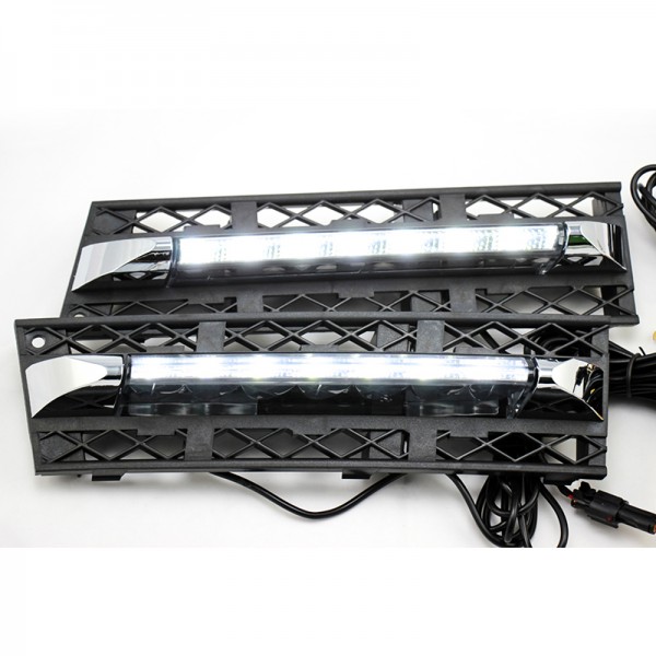 DRL LED Fog Lamp for BMW 7 Series F01 F02 730i/740i/750i/760i 2009 2010 2011 2012