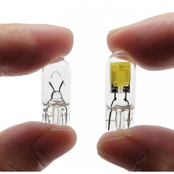 T10 12V  24V   0.6W  100LM LED bulb