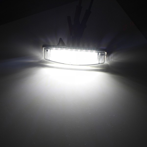 Canbus LED Car License Plate Light Lamp For Lexus Is200/Is300 Gs300/Gs430/Gs400 Ls430 Es300/Es330 Rx300/Rx330/Rx350 LX570